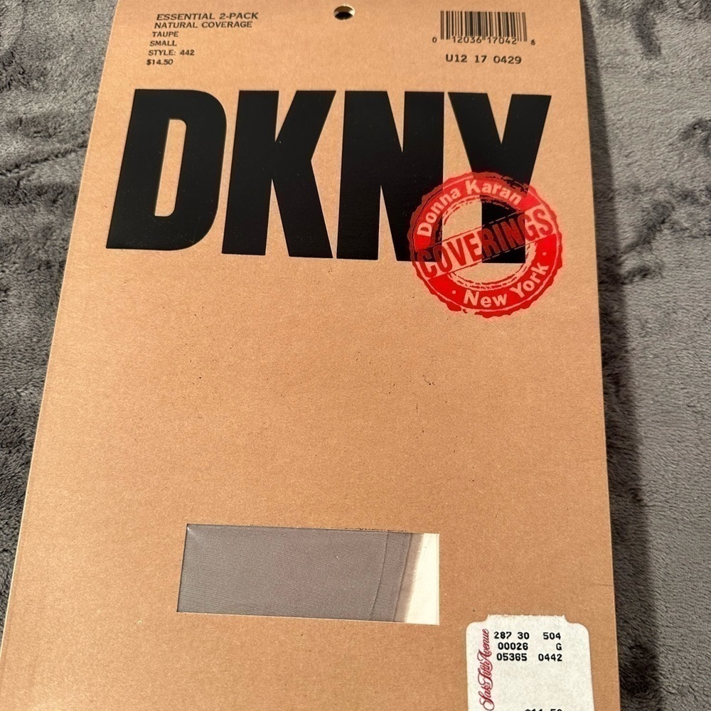 DKNY Donna Karan Coverings Natural Coverage Pantyhose 2-Pack Taupe Small 442‎